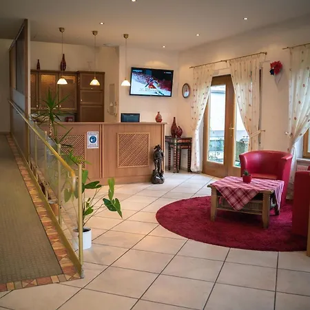 Hotel Eckwaldblick 3*